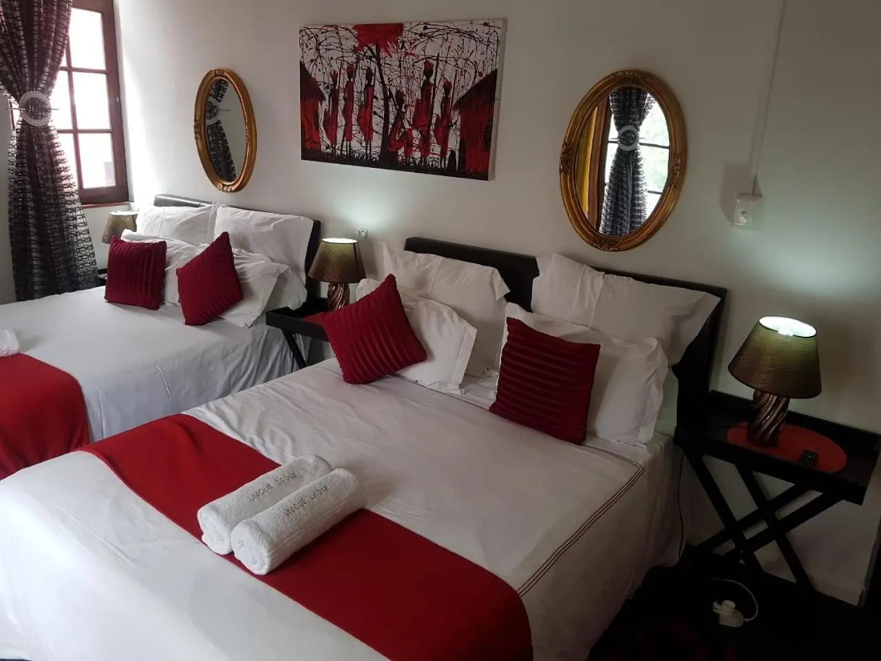 Unique Lodge Cape Town South Africa