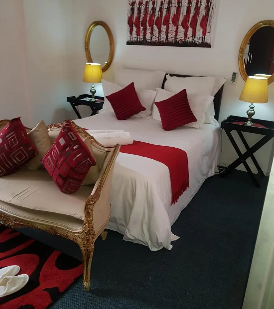 Unique Lodge Cape Town South Africa
