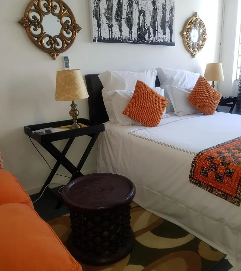 Unique Lodge Cape Town